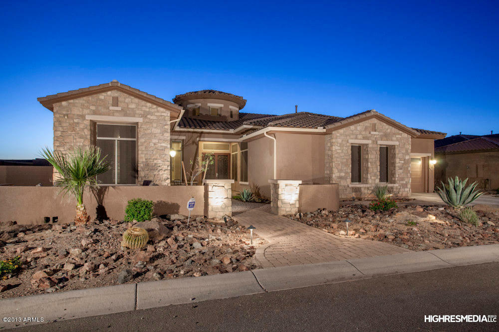 Property Photo:  8610 S 29th Street  AZ 85042 