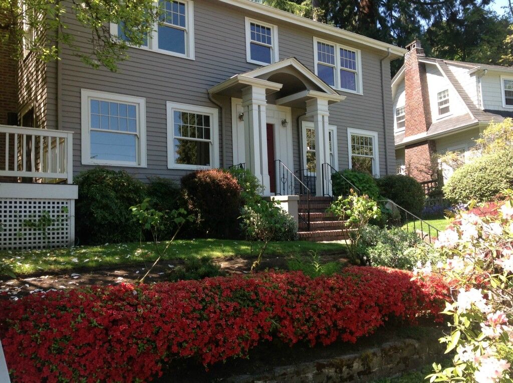 Property Photo:  439 36th Ave  WA 98122 