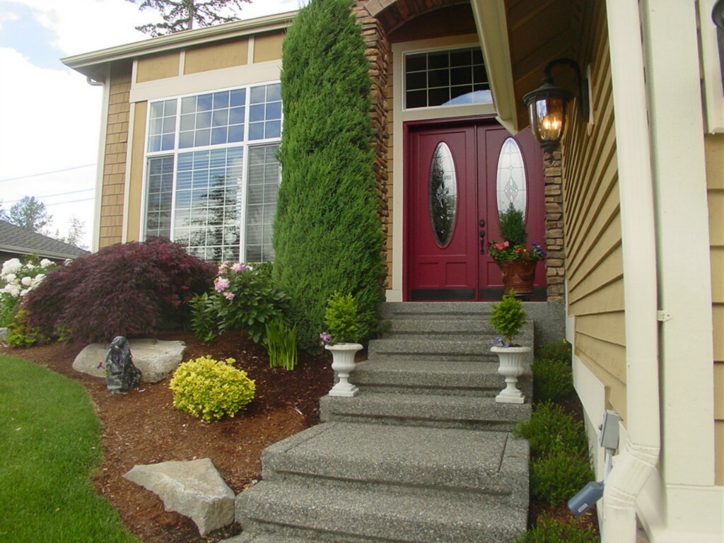 Property Photo:  10306 NE 194th St  WA 98011 