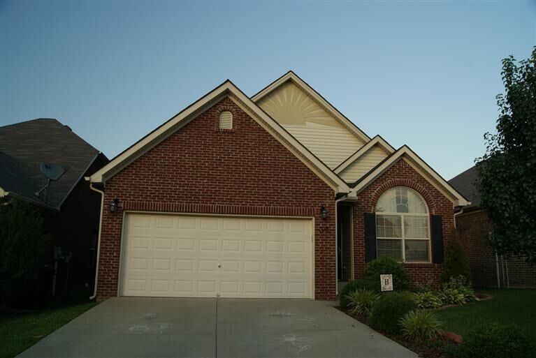 Property Photo:  108 Frederick  KY 40356 