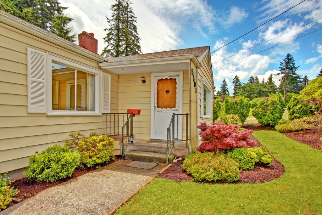 Property Photo:  5501 College Ave  WA 98203 