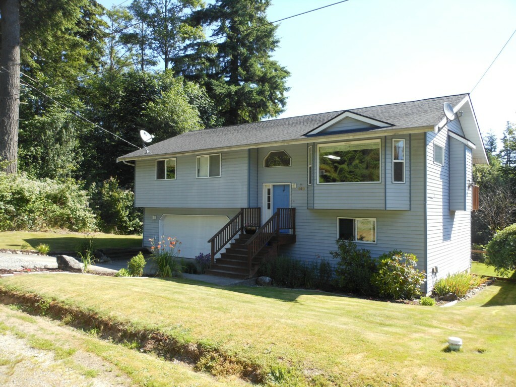 460 E Alder Dr  Sedro Woolley WA 98284 photo