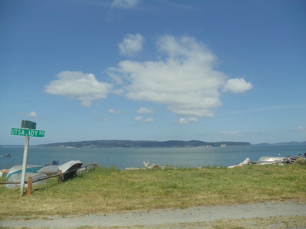 Property Photo: 120 Utsalady Rd WA 98282