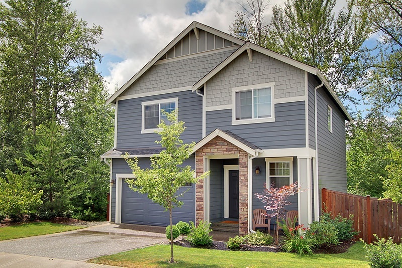 Property Photo: 325 Field Place NE WA 98059