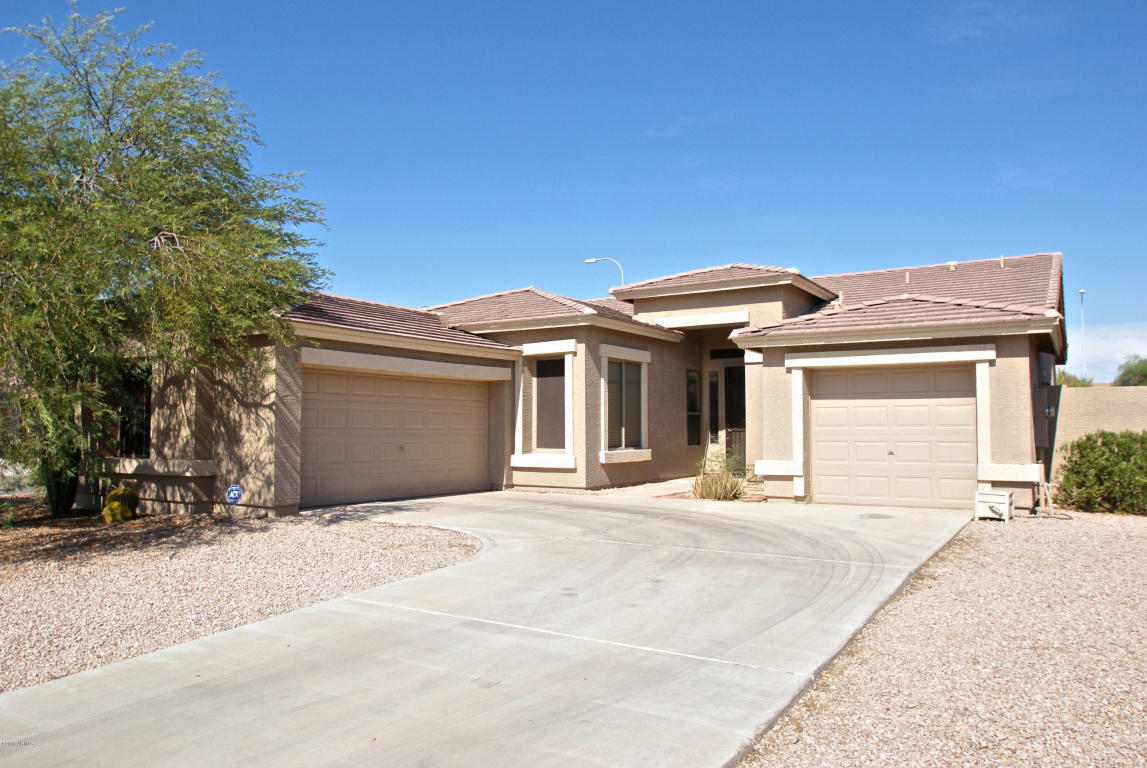 Property Photo:  703 S Longmore Street  AZ 85224 