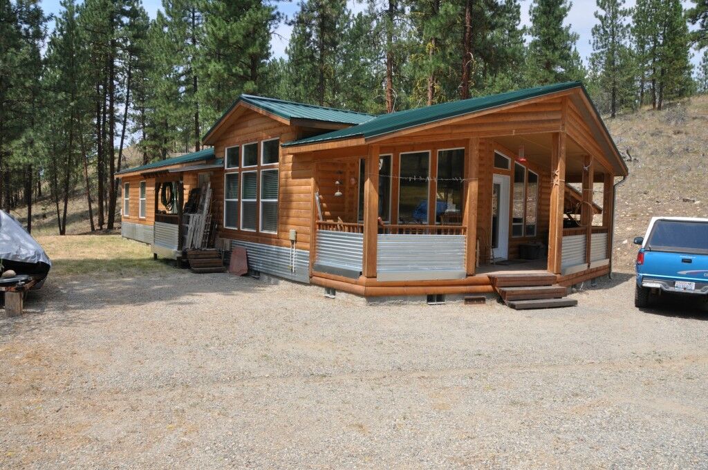 Property Photo:  75 Twin Lakes Dr  WA 98862 