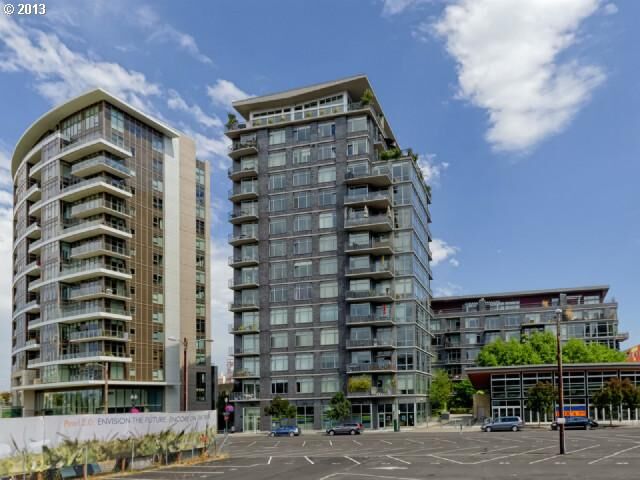 Property Photo:  1255 NW 9th Ave 319  OR 97209 