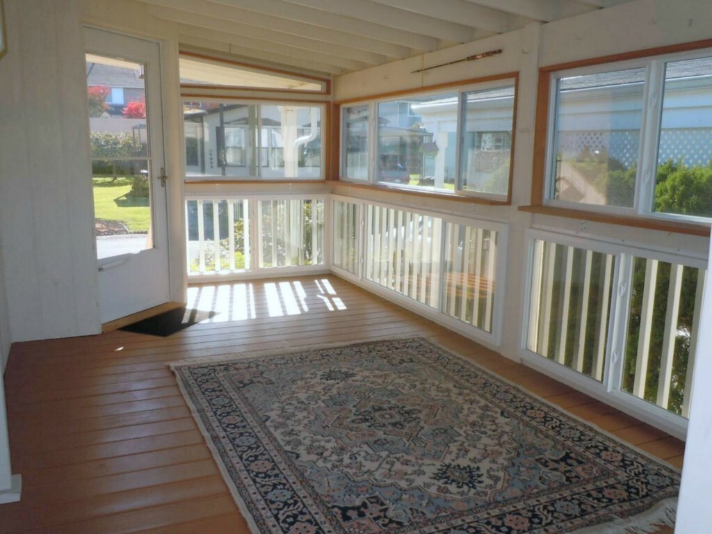 Property Photo: 6559 NE Aquarius Lane WA 98311