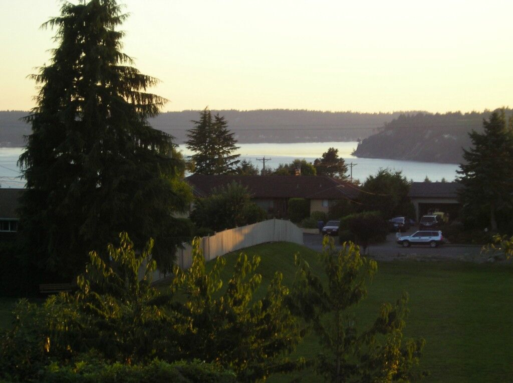 Property Photo: 1306 N Heatherwood W WA 98406