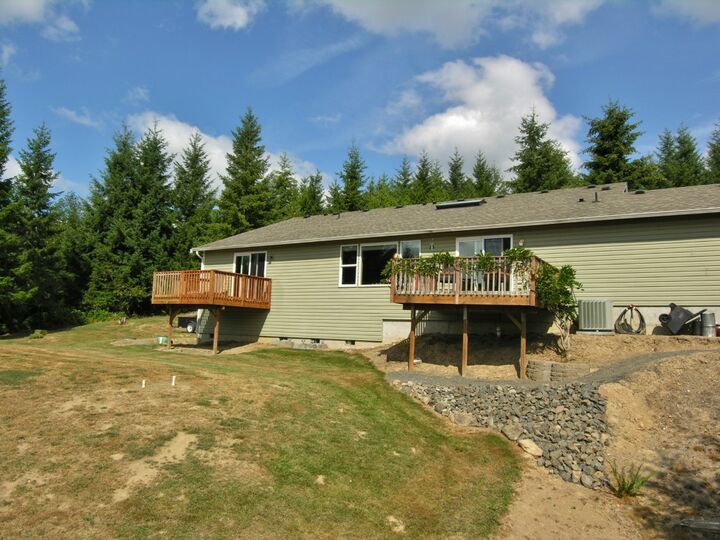 Property Photo: 233 Tri Mountain Lane WA 98531