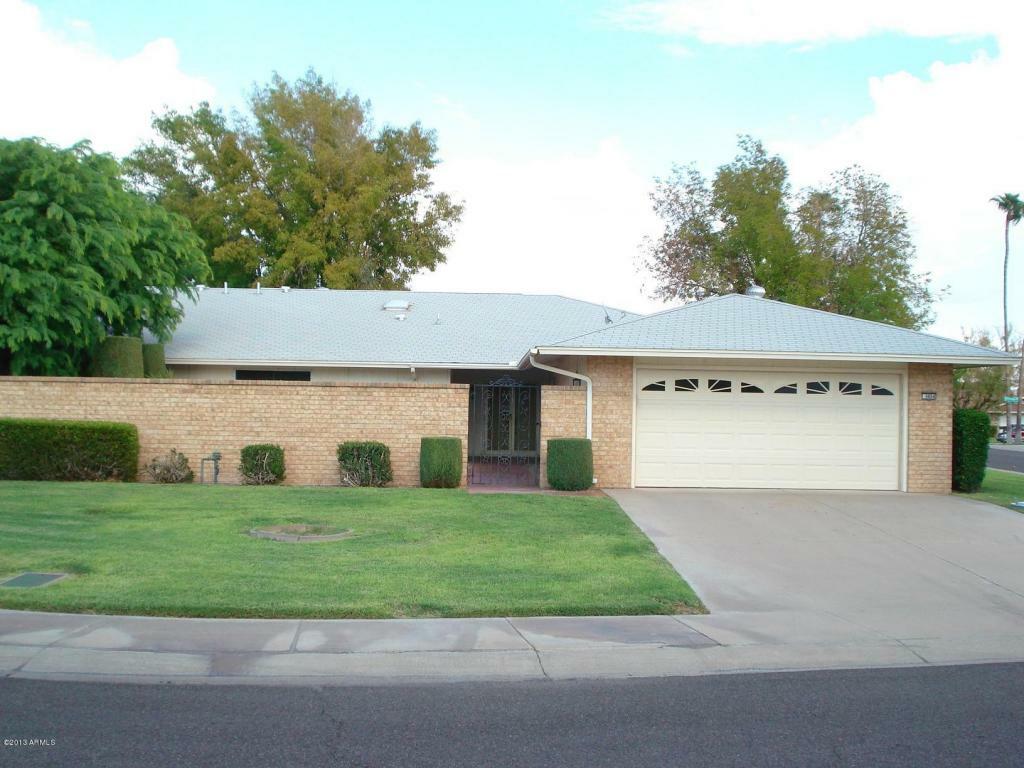 Property Photo:  9884 W Spanish Moss Court  AZ 85373 