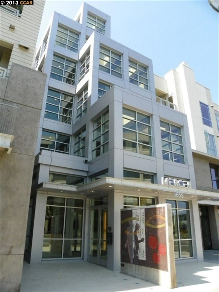 Property Photo:  1655 N California Blvd 127  CA 94596 