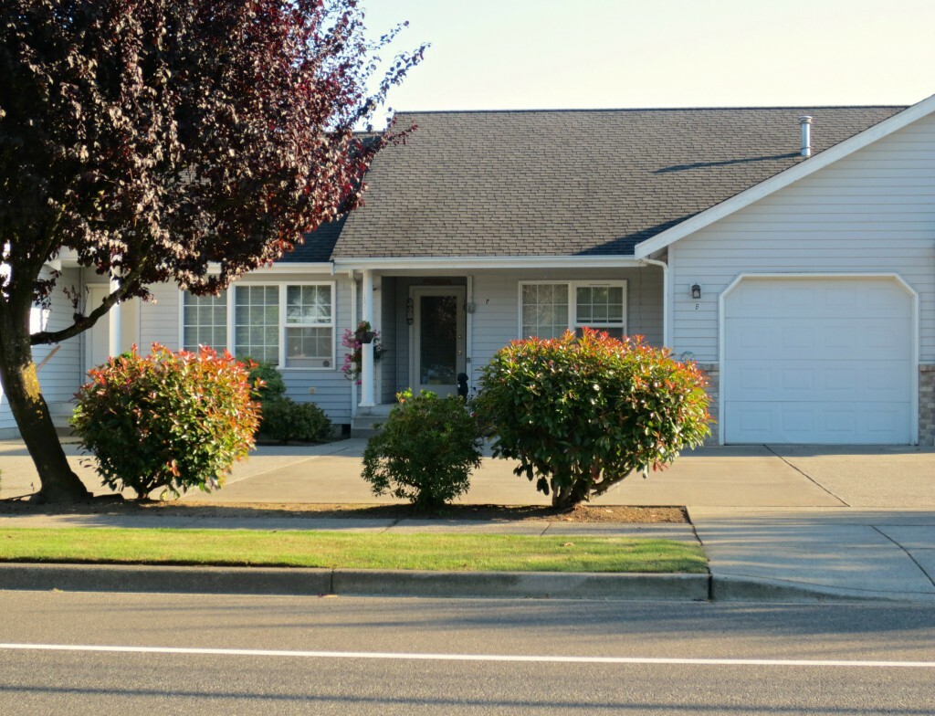 Property Photo:  1851 Main St B  WA 98264 