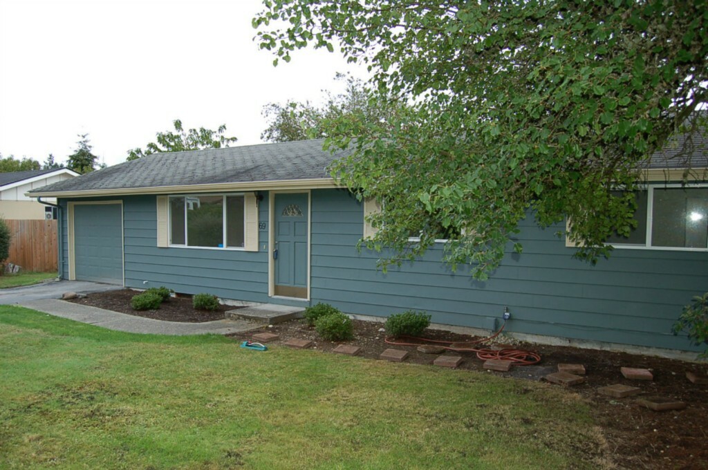 Property Photo:  69 Ira Light St  WA 98388 