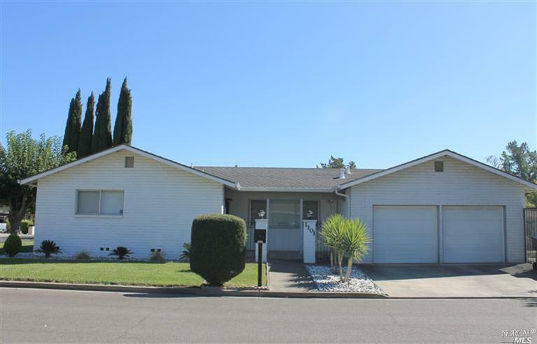 Property Photo:  1101 Wesley Avenue  CA 94585 