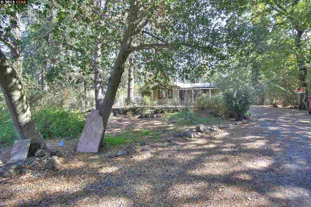 Property Photo:  66 Crest Avenue  CA 94507-2648 