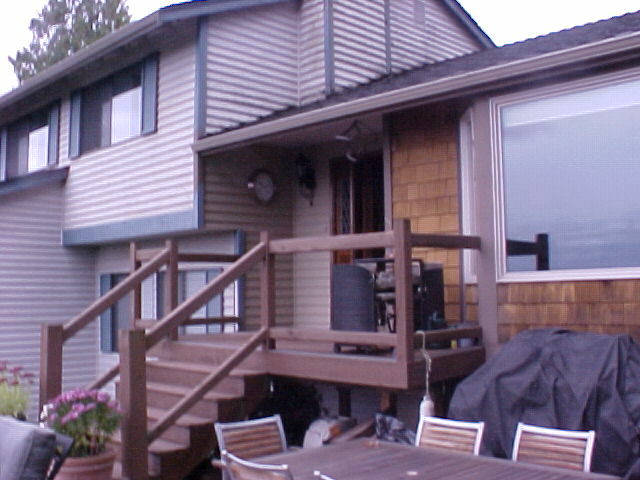 Property Photo: 13912 Kenwanda Dr WA 98290