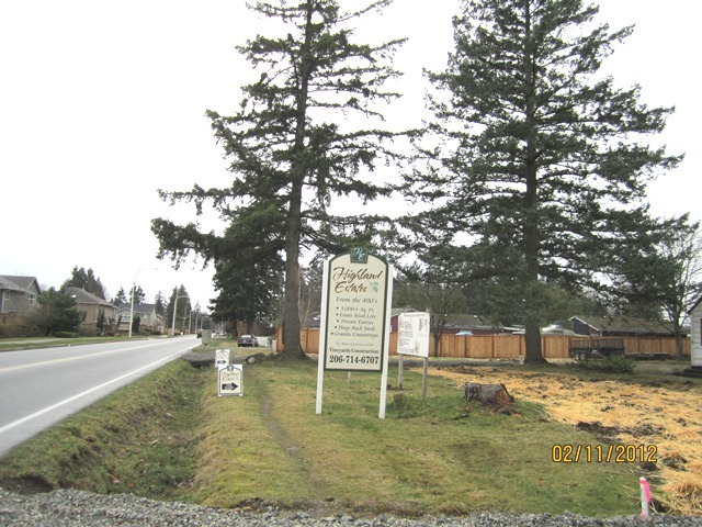 Property Photo: 5023 NE 8th St WA 98059