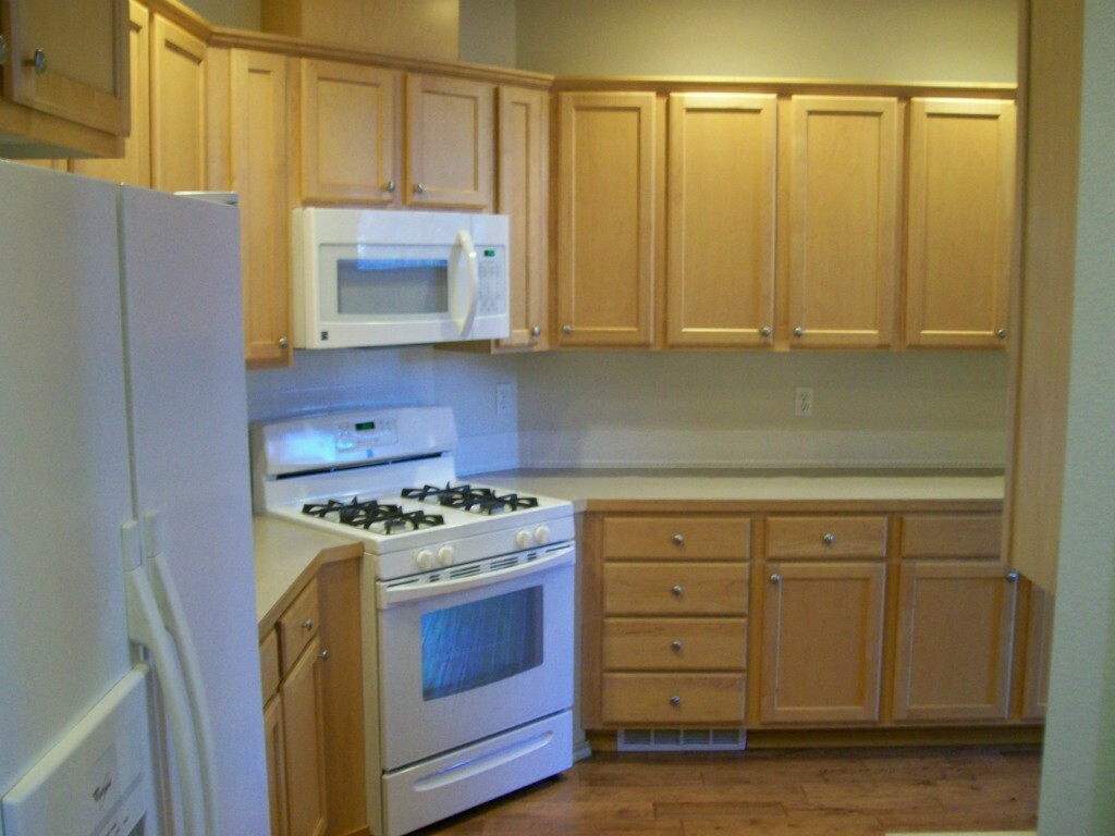 Property Photo:  8510 Main St A106  WA 98026 