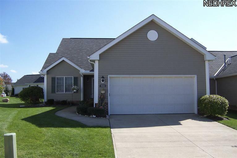 Property Photo:  1830 Hickory Lane 28  OH 44147 