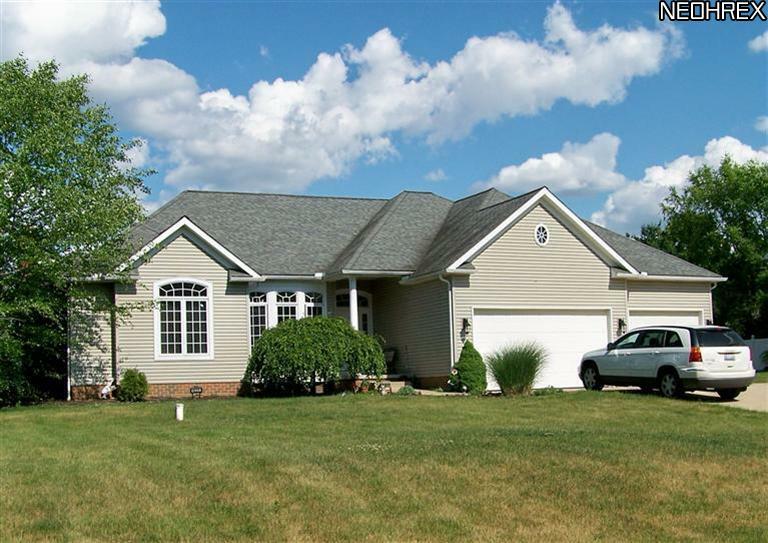 Property Photo:  4225 Wickliffe Drive  OH 44203 