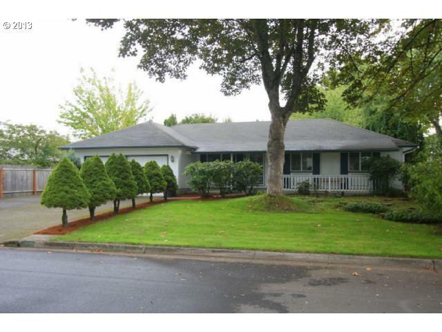 Property Photo: 3689 Byron St OR 97404