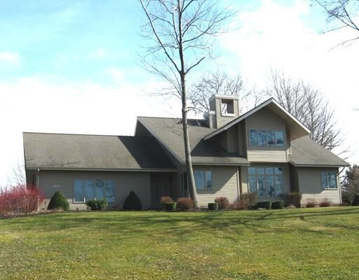 Property Photo: 4653 Walten Woods Drive PA 16511