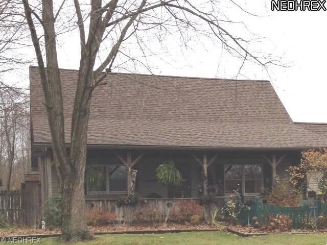 432 S Colonial Drive  Cortland OH 44410 photo