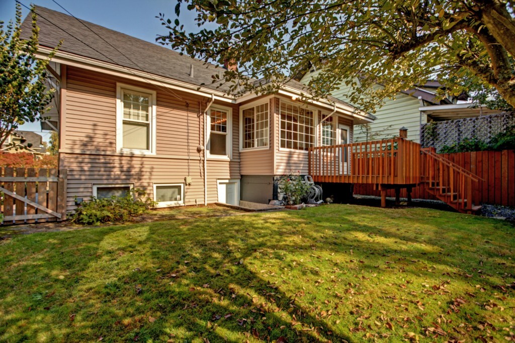 Property Photo: 131 NW 83rd St WA 98117