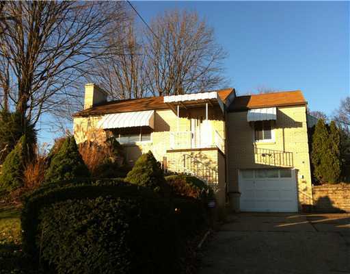 Property Photo:  360 Coraopolis  PA 15108 