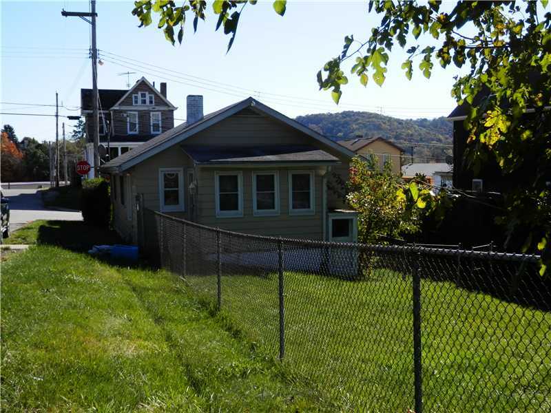 Property Photo:  327 35th St.  PA 15132 