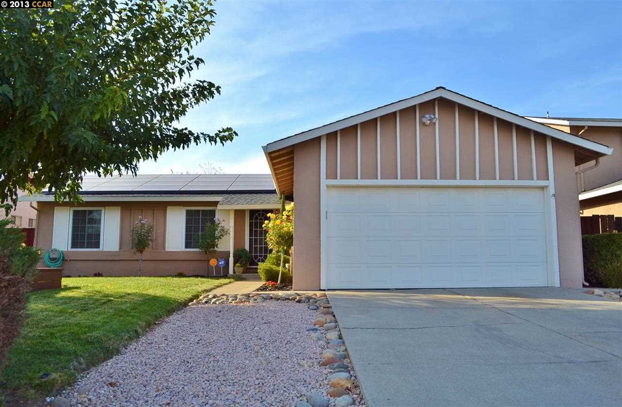 Property Photo: 2924 Carmona Way CA 94509