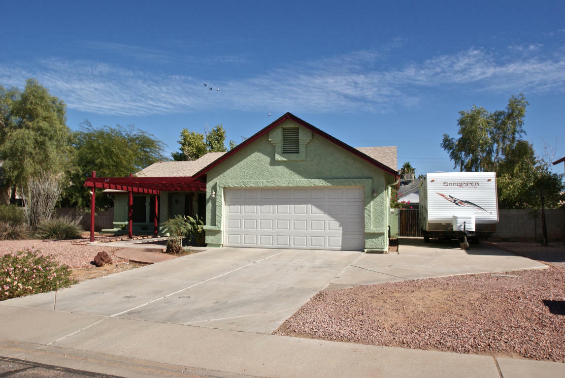 Property Photo:  647 S 39th Street  AZ 85206 