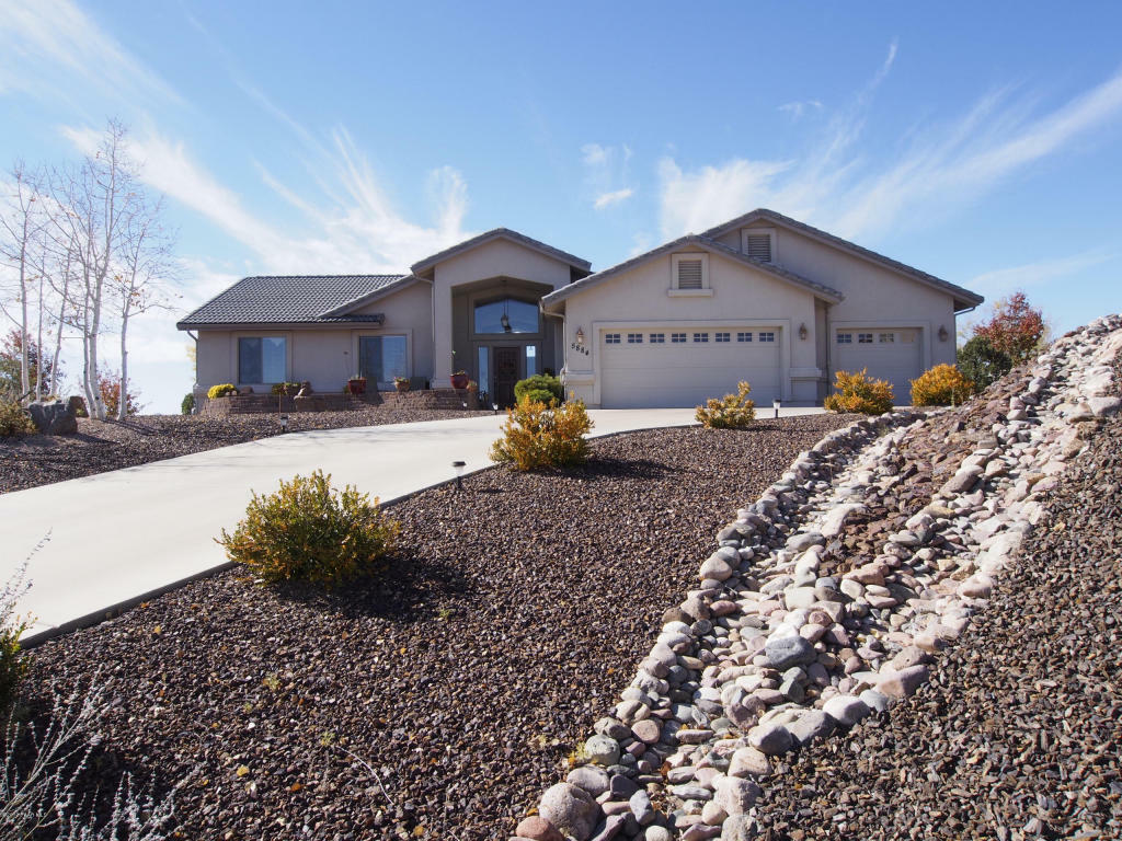 Property Photo:  5884 Coriander  AZ 86305 