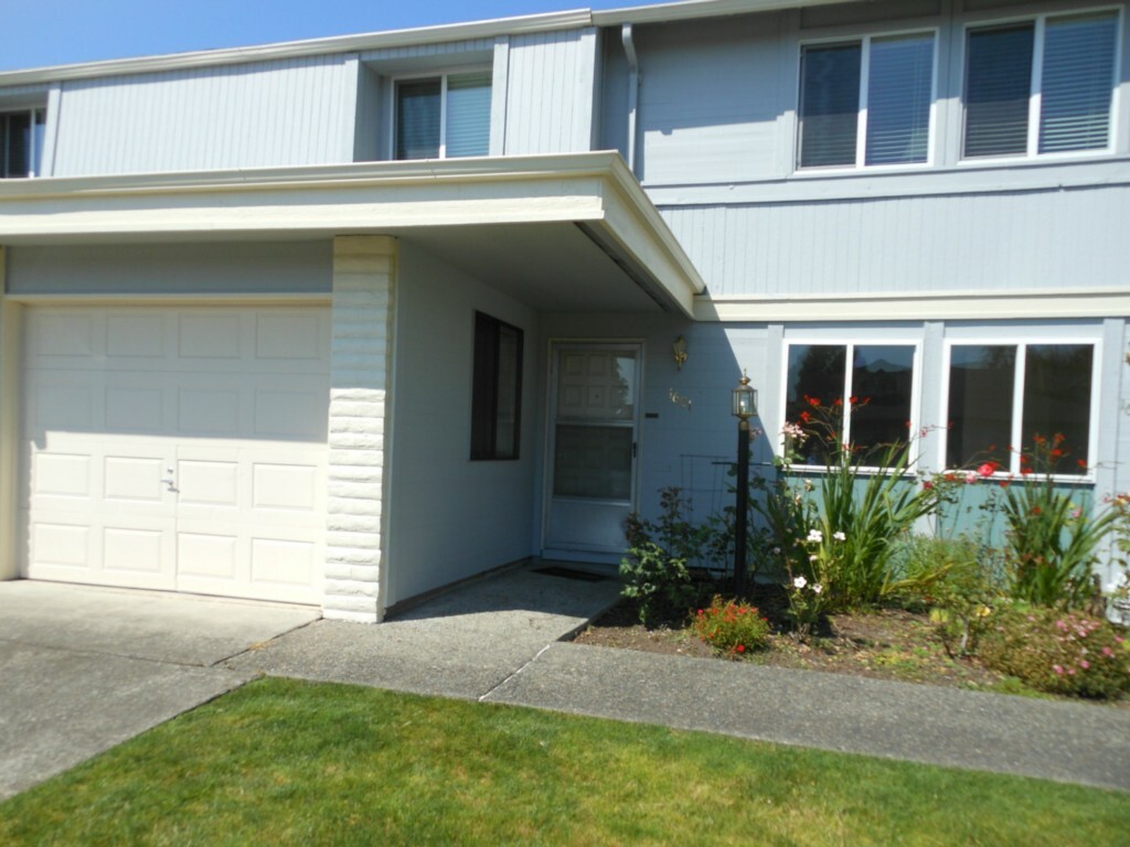 Property Photo:  1519 22nd St NE 1601  WA 98002 