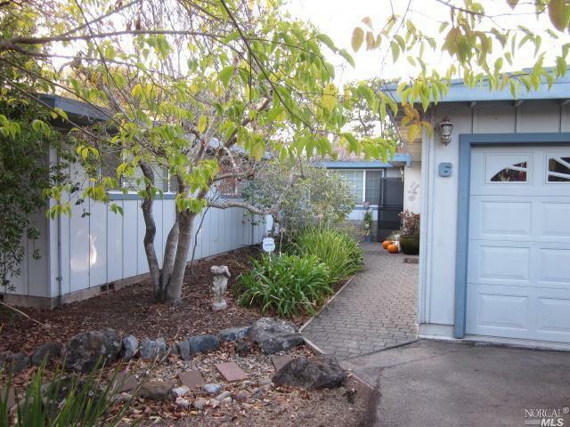 Property Photo:  6 Katlas Court  CA 94945 