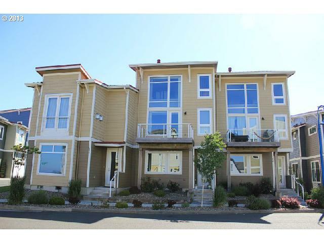 Property Photo: 280 Maritime Ln OR 97103
