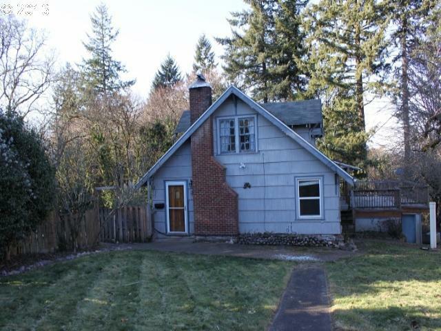 Property Photo:  509 Harrison St  OR 97045 