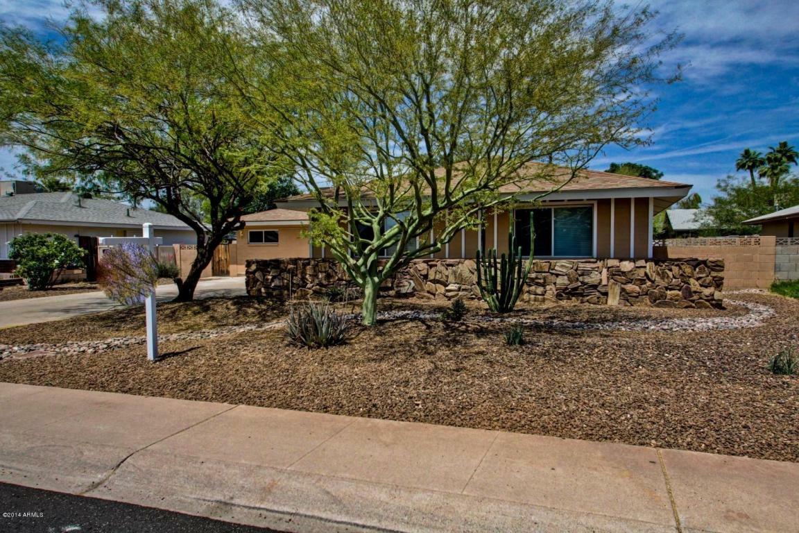 Property Photo:  1030 E Manhatton Drive  AZ 85282 