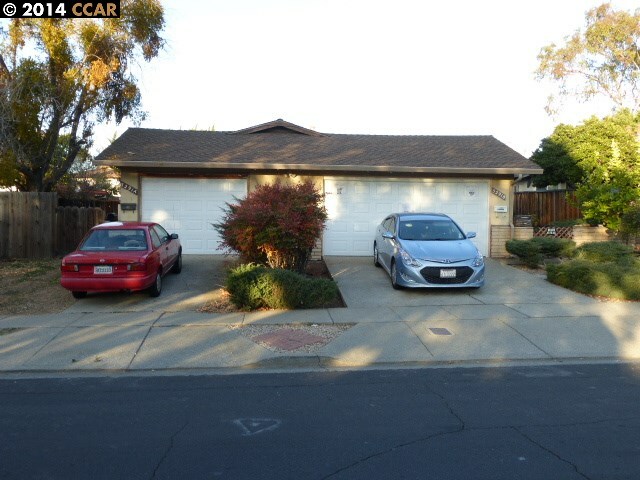 Property Photo:  5291 Park Highlands Blvd  CA 94521 