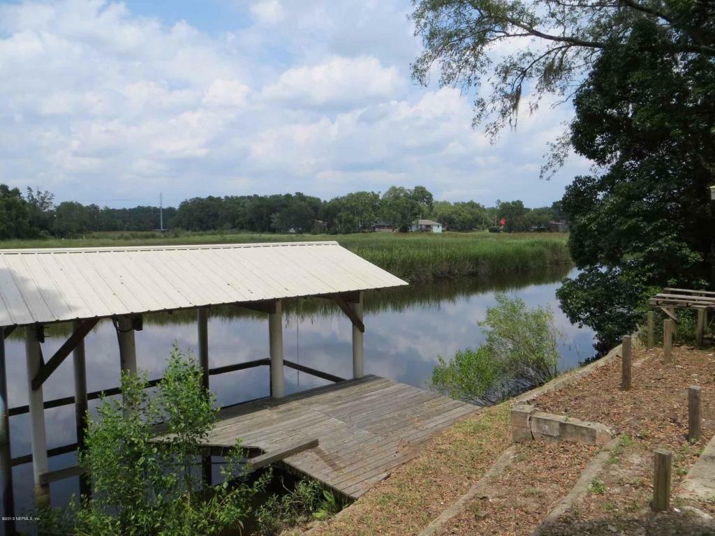 Property Photo:  1723 Davis Road  FL 32218 