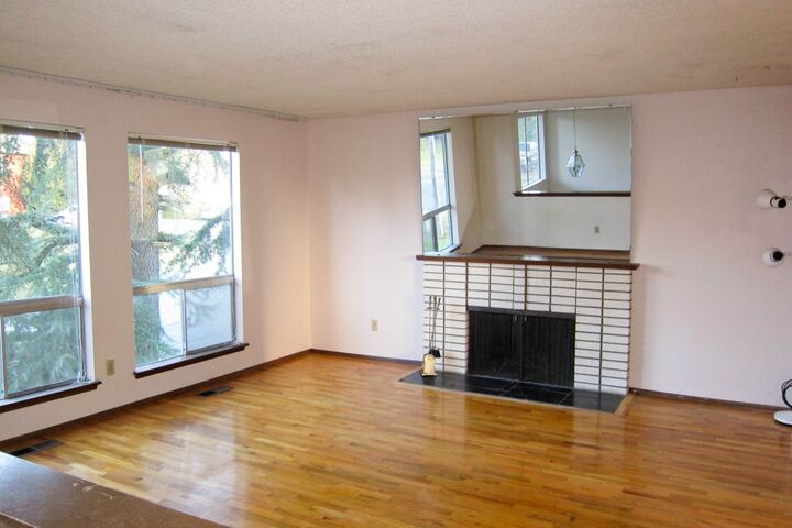 Property Photo: 13805 SE 173rd Place WA 98058