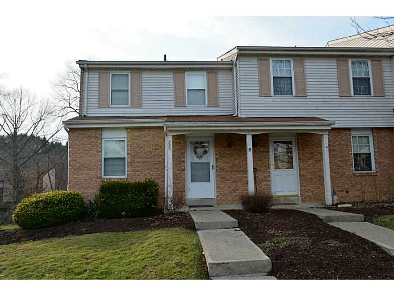 Property Photo:  225 E Commons Drive  PA 16066 