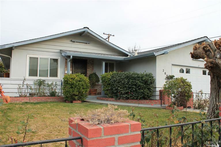 Property Photo:  209 Plum Street  CA 95688 