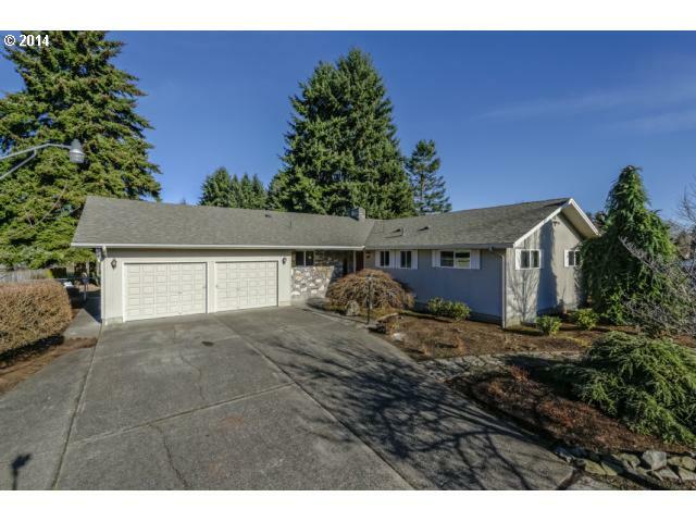 Property Photo:  3904 NW 127th St  WA 98685 