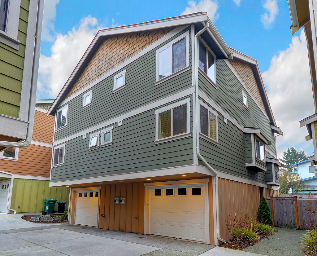 Property Photo:  8558 Mary Ave NW A  WA 98117 