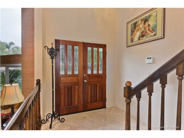 Property Photo: 1046 Urania Avenue CA 92024