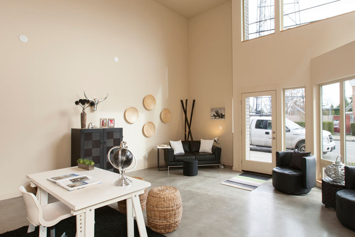 Property Photo: 8911A Roosevelt WA 98115