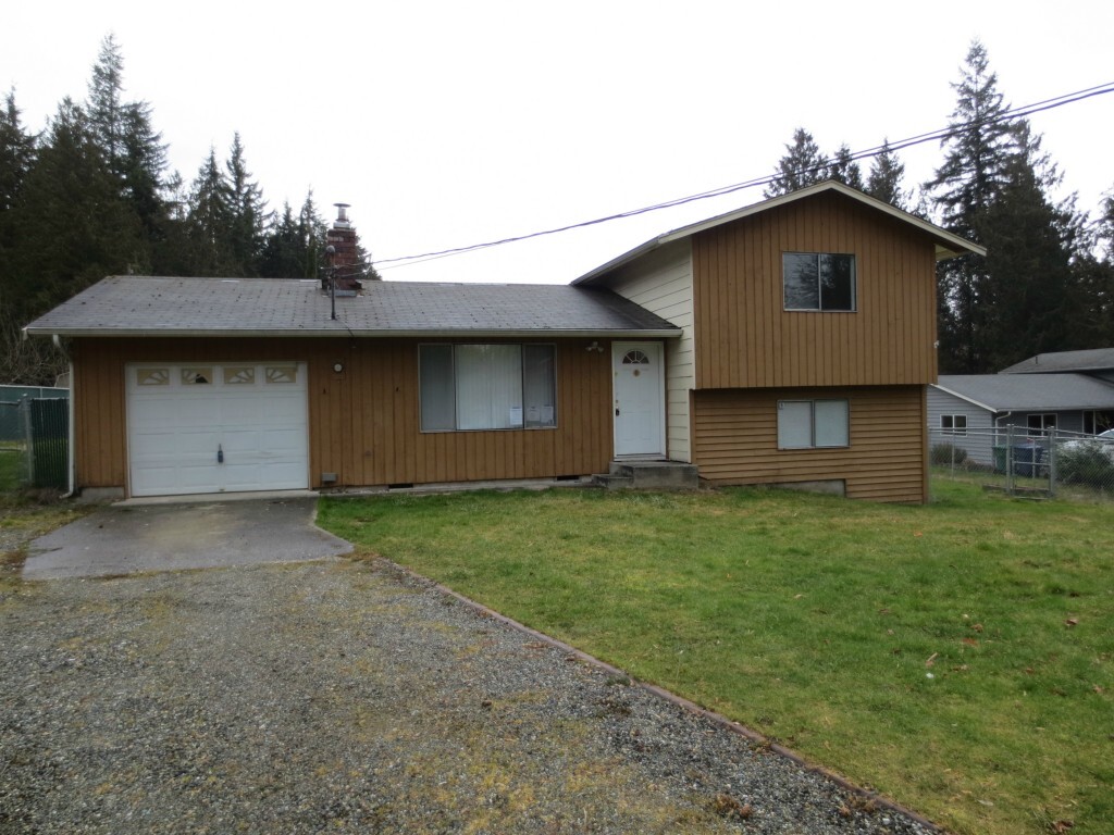 Property Photo:  1715 Lakewood  Road  WA 98223 