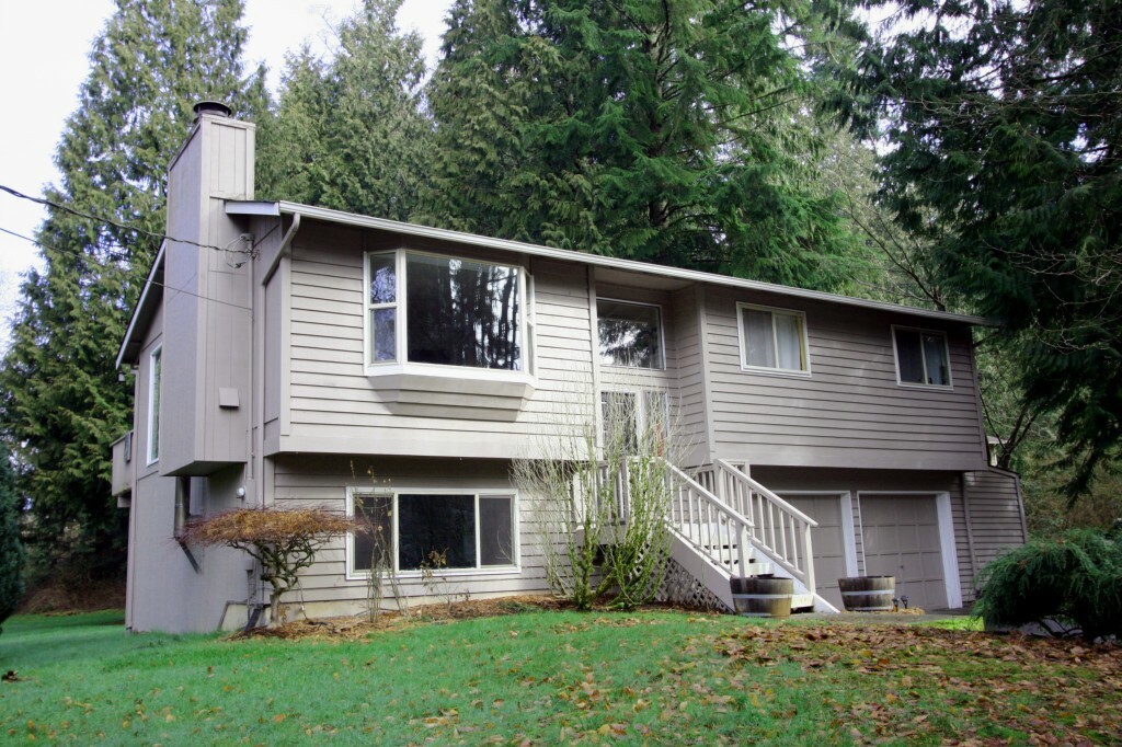 Property Photo:  12127 215th Place SE  WA 98296 